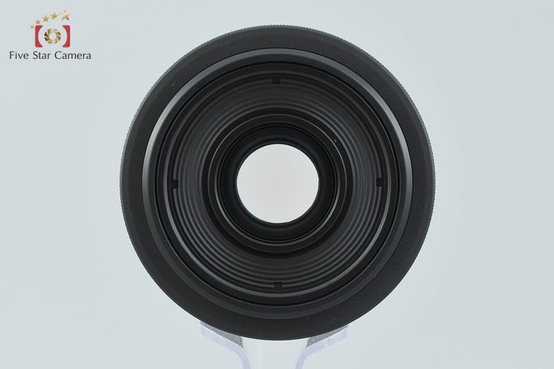 Canon RF 35mm f/1.8 MACRO IS STM