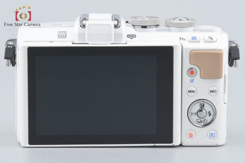 "Shutter count 2,525" Olympus PEN Lite E-PL7 White 16.1 MP 14-42 Lens