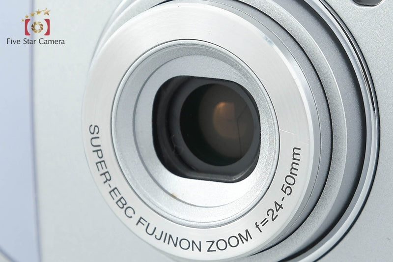 FUJIFILM Silvi F2.8 Silver 35mm Point & Shoot Film Camera