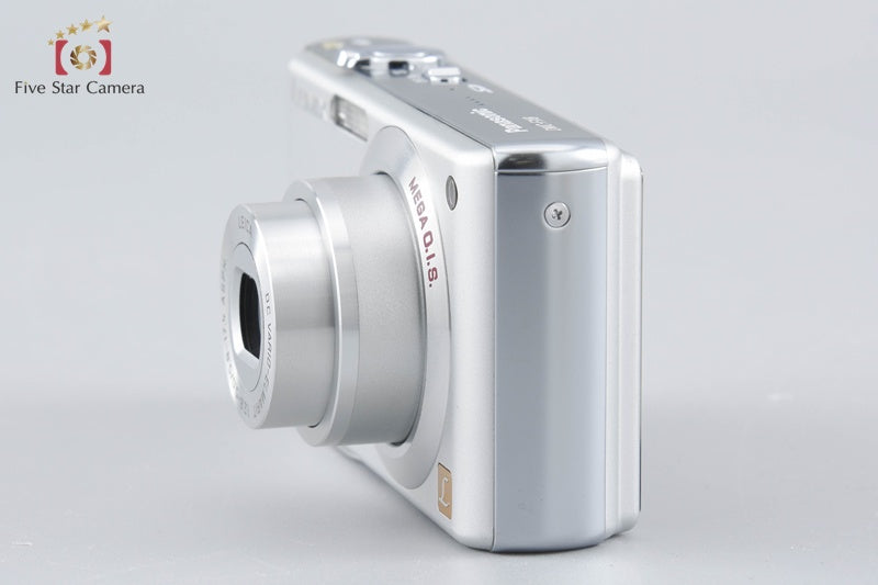 Panasonic LUMIX DMC-FX8 Silky Silver 5.0 MP Digital Camera w/ Box