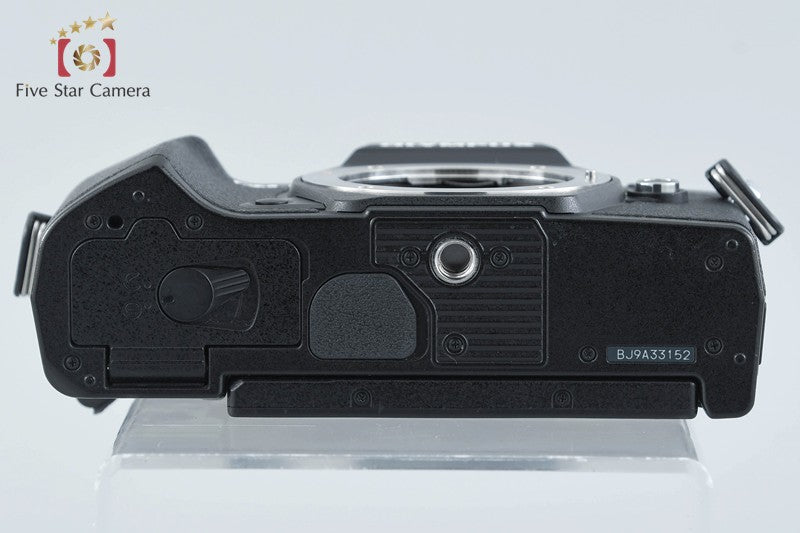 "Count 5,697" Olympus OM-D E-M5 Mark III Black 20.4 MP Digital Mirrorless Camera