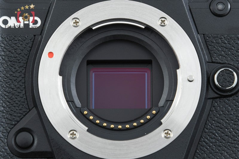 "Count 5,697" Olympus OM-D E-M5 Mark III Black 20.4 MP Digital Mirrorless Camera