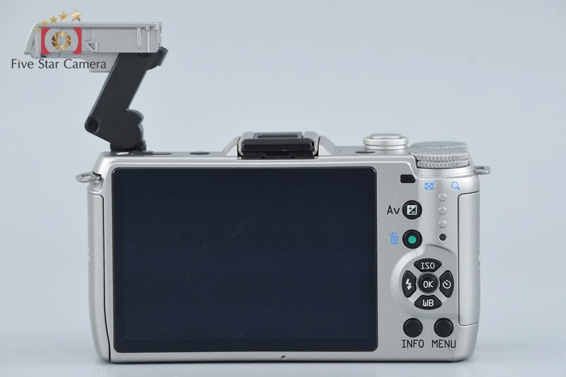 "Shutter count 2,597" PENTAX Q7 Silver 12.4 MP Digital Camera 5-15 Lens