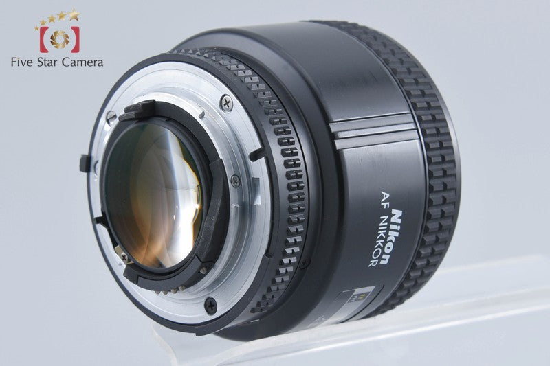 Nikon AF NIKKOR 85mm f/1.8 D