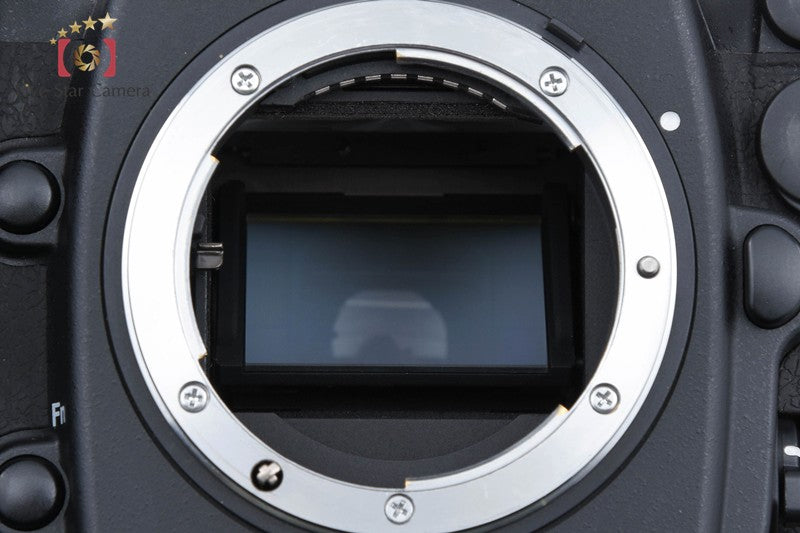 Nikon D700 12.1 MP Digtal SLR Camera Body