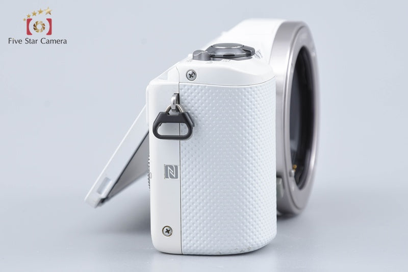 Sony α5000 ILCE-5000 White 20.1 MP Digital Mirrorless Camera International Model