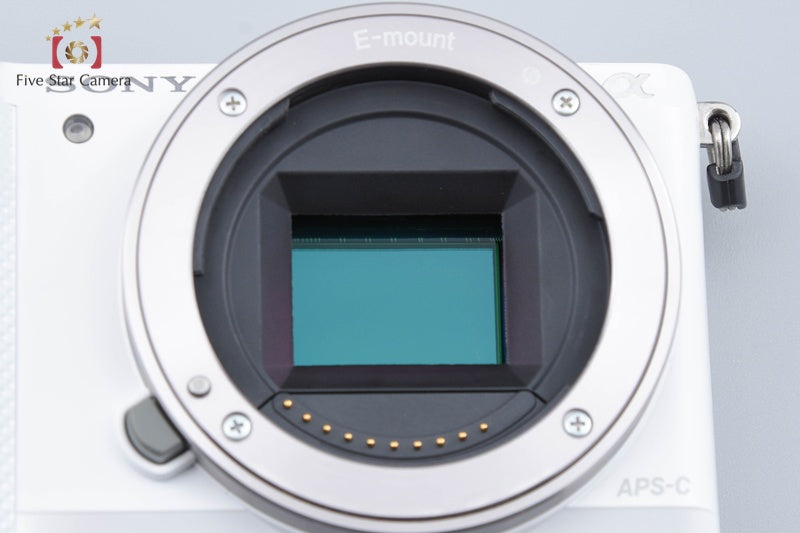 Sony α5000 ILCE-5000 White 20.1 MP Digital Mirrorless Camera International Model