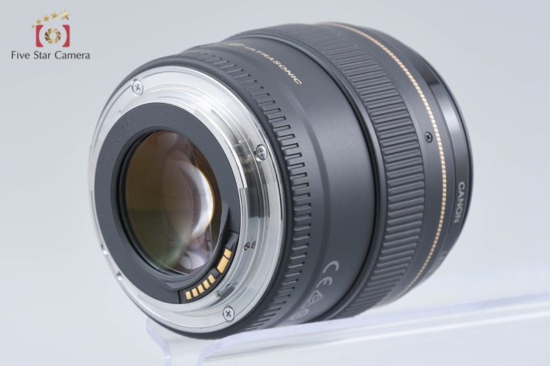 Canon EF 85mm f/1.8 USM
