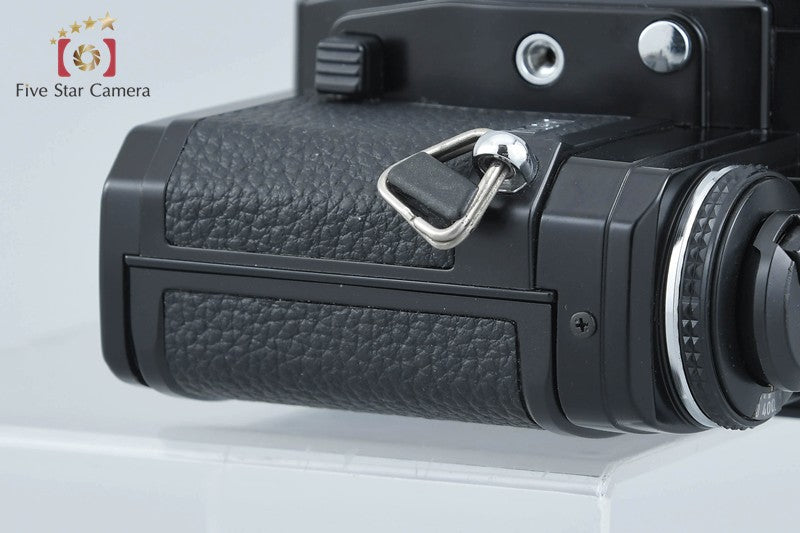 Minolta New X-700 35mm SLR Film Camera Body