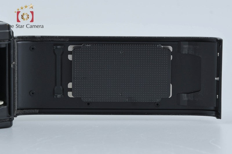 Minolta New X-700 35mm SLR Film Camera Body