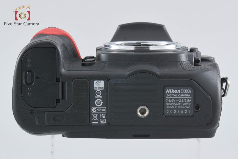 "Shutter count 737" Nikon D300S 12.3 MP Digital SLR Camera Body