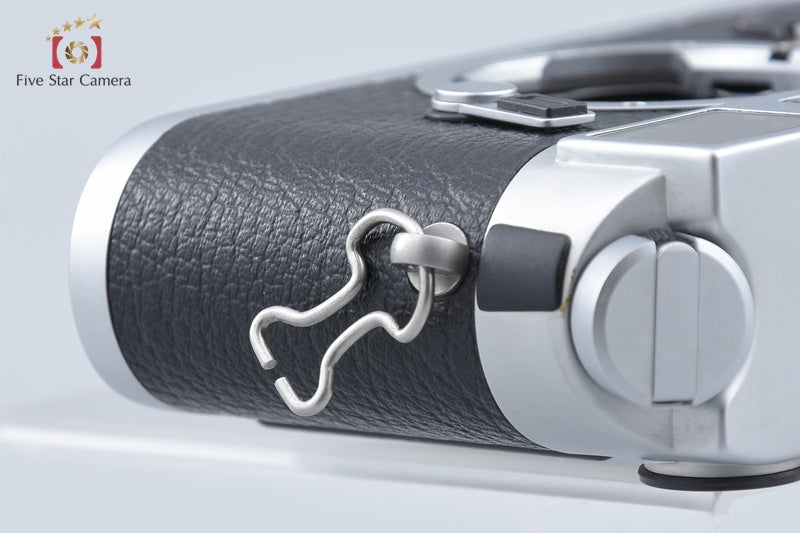 Leica M6 Chrome 35mm Rangefinder Film Camera Body