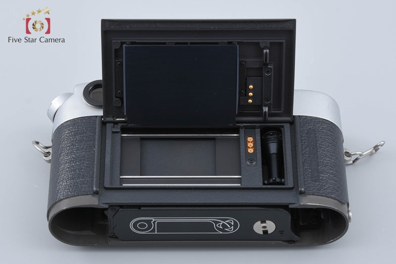 Leica M6 Chrome 35mm Rangefinder Film Camera Body