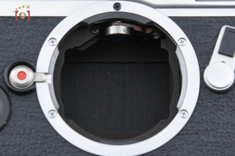 Leica M6 Chrome 35mm Rangefinder Film Camera Body