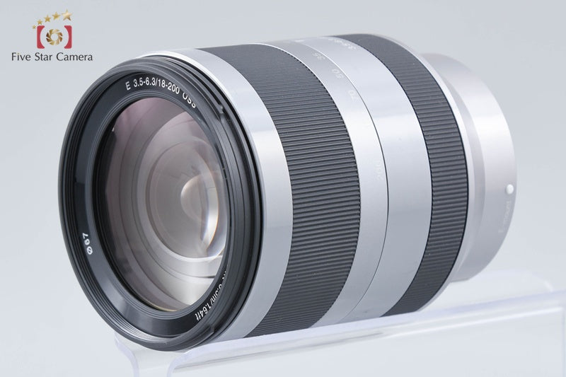 SONY E 18-200mm f/3.5-6.3 OSS SEL18200 Silver