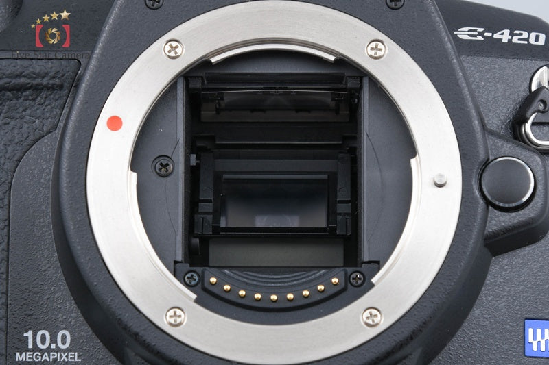 "Count 3,309" Olympus E-420 10.0 MP Digital SLR Camera 14-42 40-150 Lenses