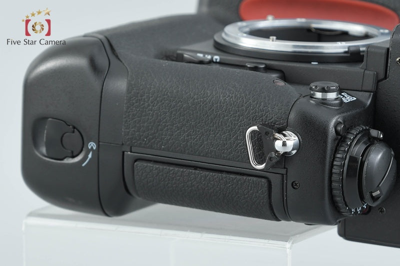 Nikon F5 35mm SLR Film Camera Body