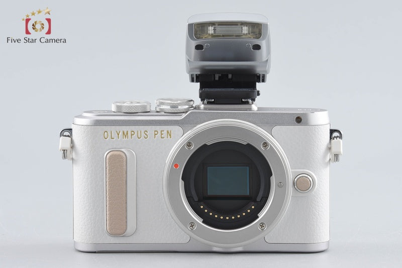 "Shutter count 5,242" Olympus PEN E-PL8 White 16.1 MP 14-42 40-150 Lenses