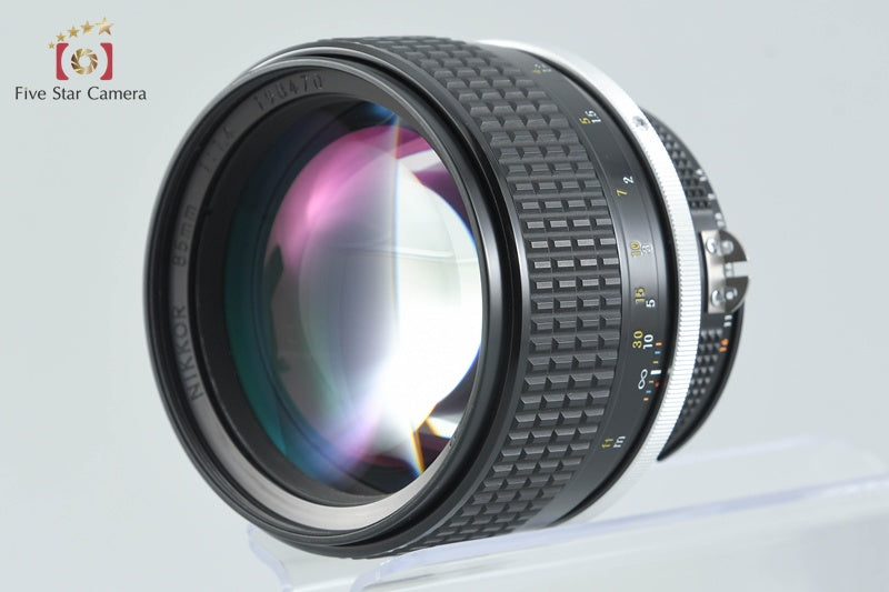 Nikon Ai-S NIKKOR 85mm f/1.4