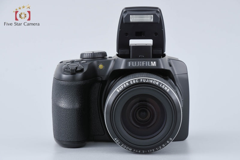 Fujifilm FinePix S8200 Black 16.2 MP Digital Camera