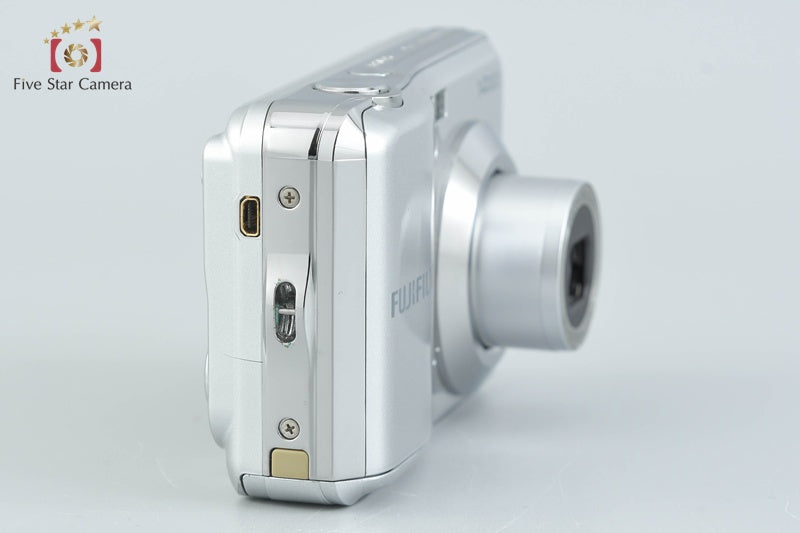 Fujifilm FinePix AV230 Silver 14.0 MP Digital Camera
