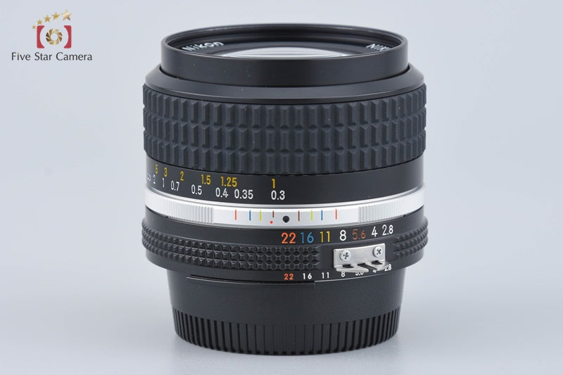 Nikon Ai-S NIKKOR 24mm f/2.8