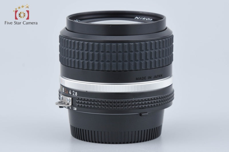 Nikon Ai-S NIKKOR 24mm f/2.8