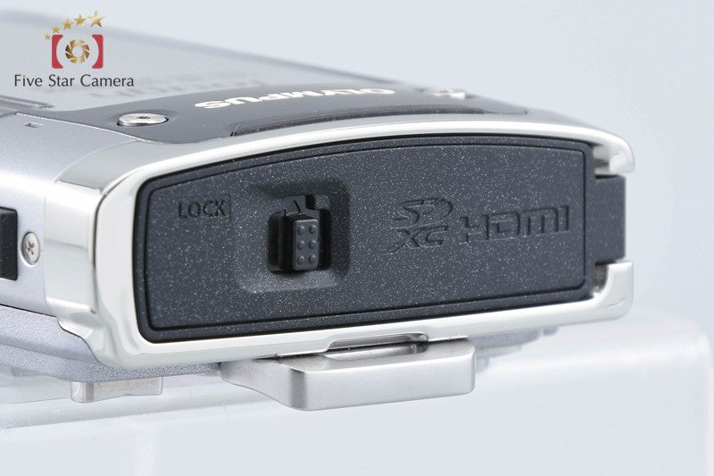 Olympus Tough TG-610 Silver 14.0 MP Waterproof Digital Camera
