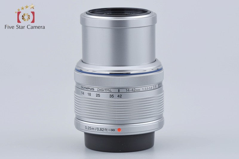 Olympus M.ZUIKO DIGITAL 14-42mm f/3.5-5.6 II R Silver