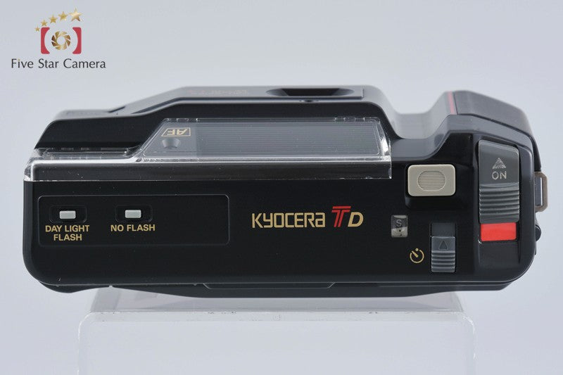 Kyocera TD Carl Zeiss Tessar 35/3.5 T* Black 35mm Point & Shoot Film Camera