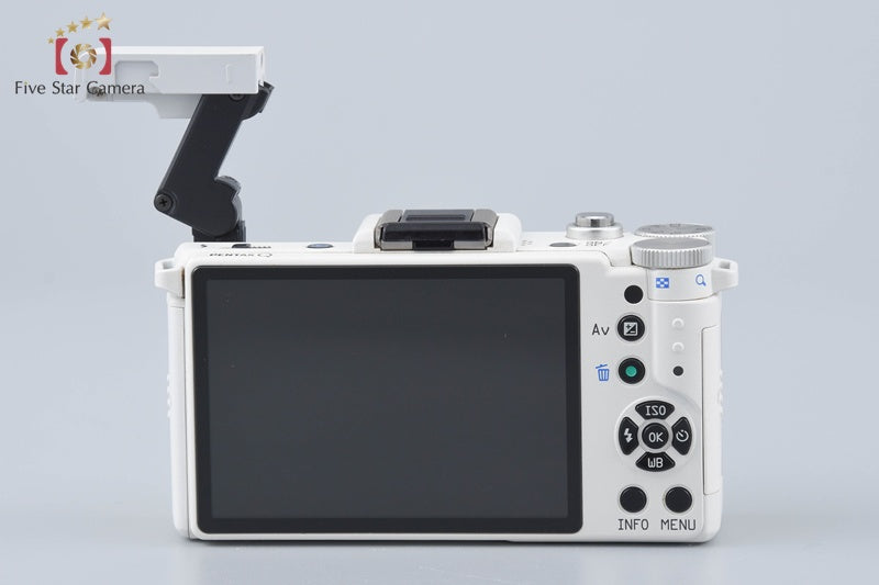 "Shutter count 1,255" PENTAX Q White 12.4 MP Digital Mirrorless Camera 5-15 Lens