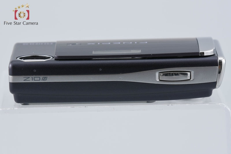 Fujifilm FinePix Z10fd Black 7.2 MP Digital Camera