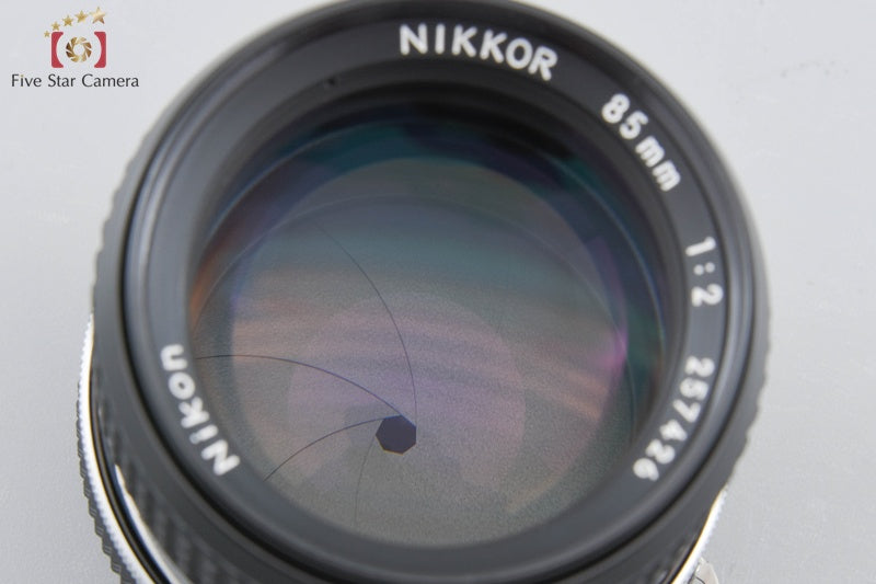 Nikon Ai NIKKOR 85mm f/2
