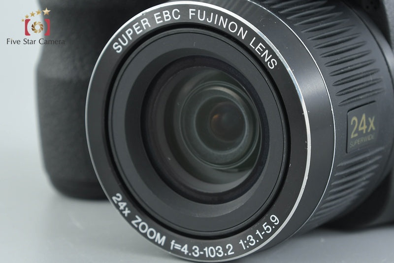 Fujifilm FinePix S3200 14.0 MP Digital Camera