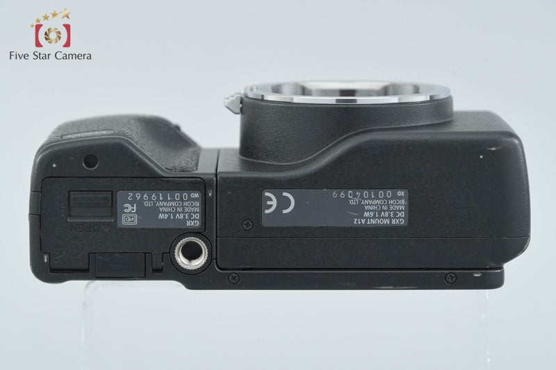 "Count 112" Ricoh GXR 10.0 MP Digital Camera + GXR Mount A12 Leica M Mount Lens Unit