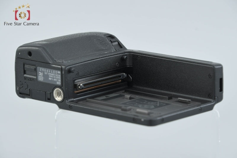 "Count 112" Ricoh GXR 10.0 MP Digital Camera + GXR Mount A12 Leica M Mount Lens Unit