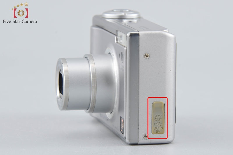 Fujifilm FinePix F11 6.3 MP Digital Camera