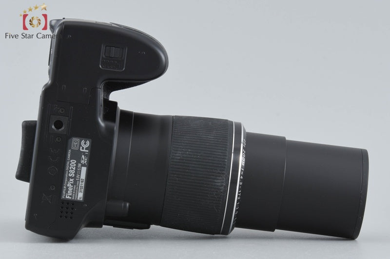 Fujifilm FinePix S8200 Black 16.2 MP Digital Camera