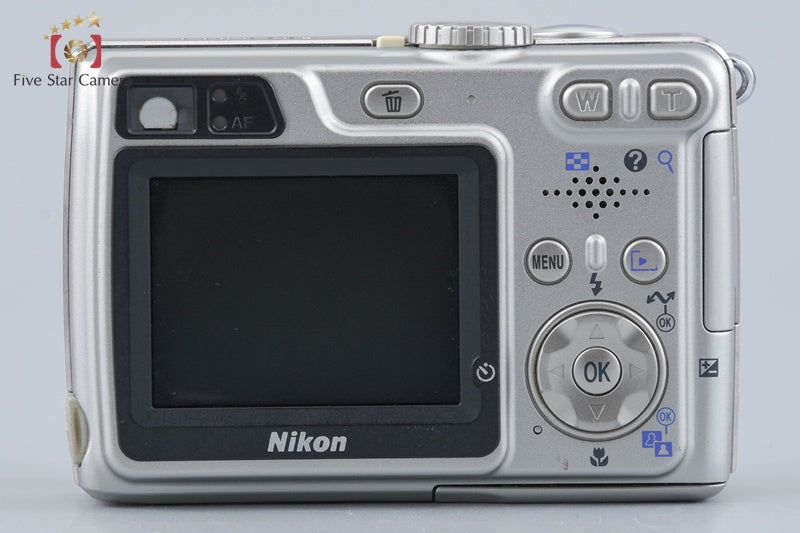 Nikon COOLPIX 7900 Silver 7.1 MP Digital Camera