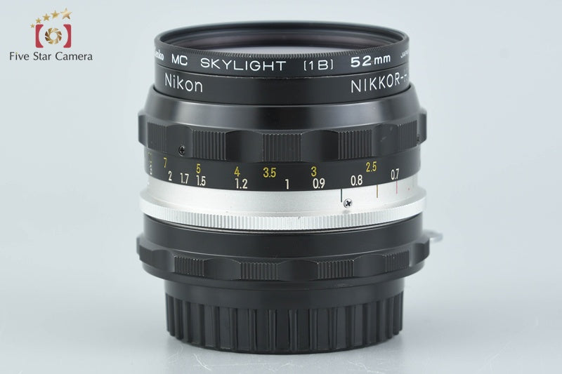 Nikon NIKKOR-H.C Auto 28mm f/3.5 Non Ai Lens