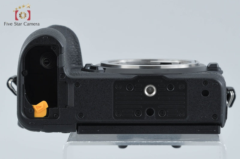 Nikon Z7 45.7 MP Full Frame Digital Mirrorless Camera