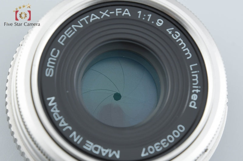 PENTAX SMC FA 43mm f/1.9 Limited Silver