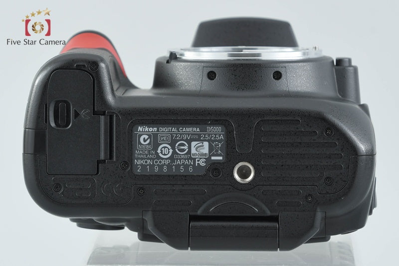 "Shutter count 4,217" Nikon D5000 12.3 MP DSLR Camera Body