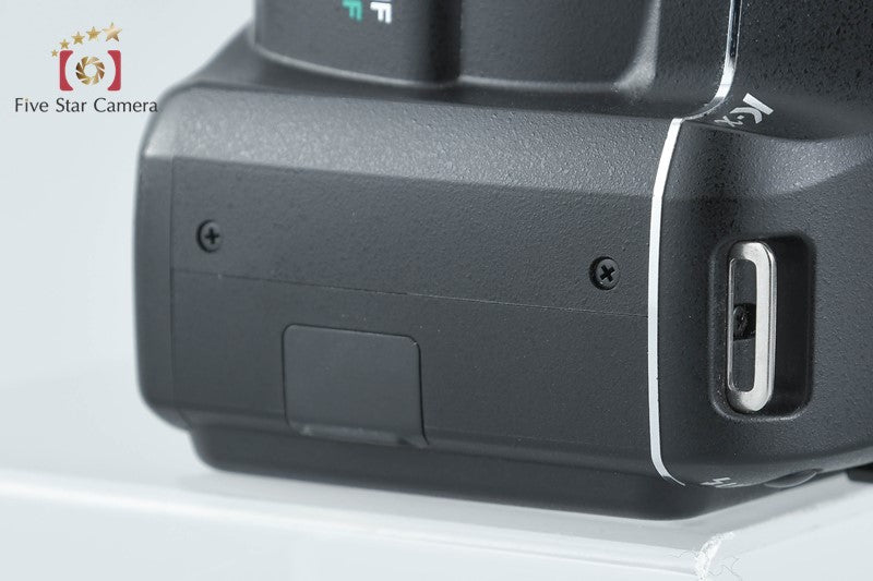 "Shutter count 2,758" Pentax K-x Black 12.4 MP DSLR Camera Body