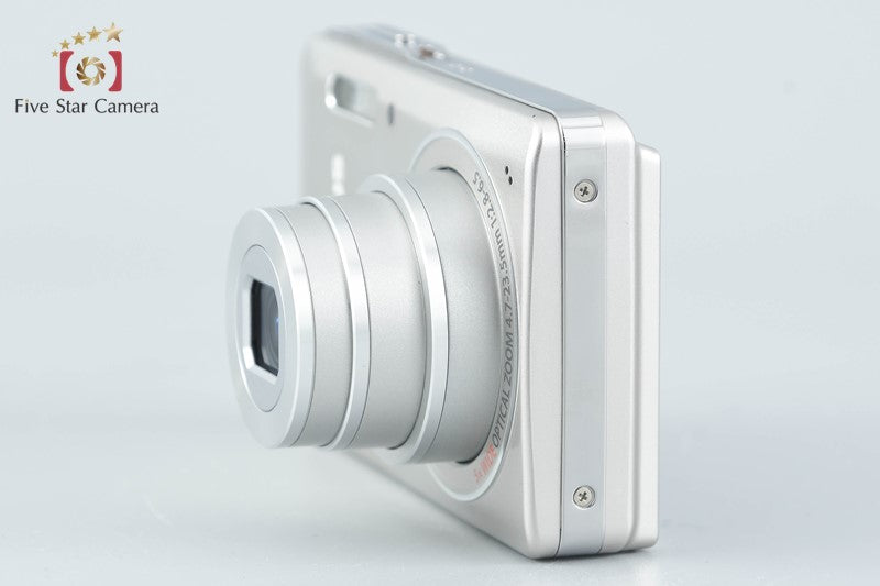 Olympus μ-5010 Titanium Silver 14.0 MP Digital Camera