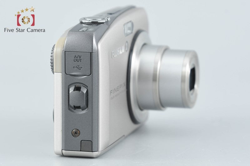 Fujifilm FINEPIX F60fd Silver 12.0 MP Digital Camera
