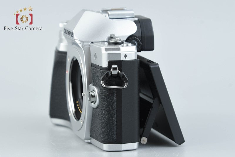 "Count 889" Olympus OM-D E-M10 Mark III Silver 16.1 MP Digital Mirrorless Camera