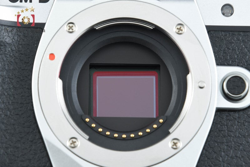 "Count 889" Olympus OM-D E-M10 Mark III Silver 16.1 MP Digital Mirrorless Camera