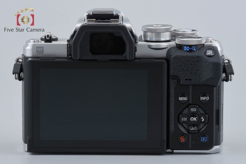 "Count 2,962" Olympus OM-D E-M10 Mark IV Silver 20.3MP Digital Mirrorless Camera