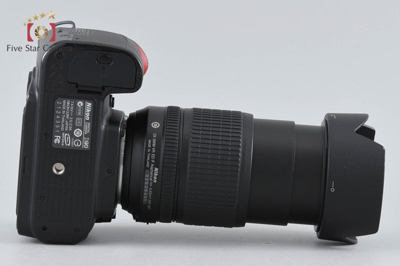 Nikon D90 12.3 MP Digital SLR Camera AF-S DX 18-105 G VR Lens